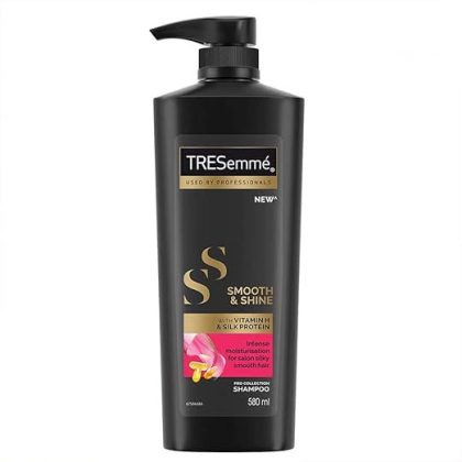 TRESemme Smooth and Shine Shampoo, 580ml