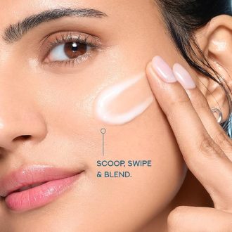 Pond's Super Light Gel Oil Free Moisturiser With Hyaluronic Acid + Vitamin E || 200 ml - Image 6